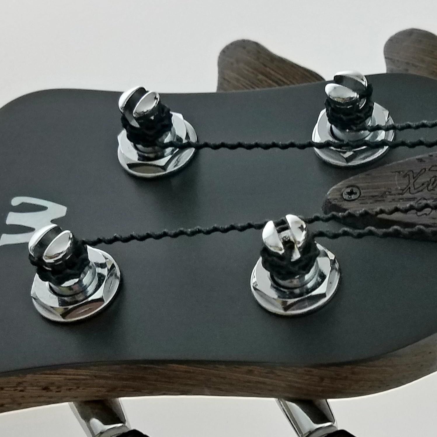 GHS Strings – Pressurewound Bass Strings 4-STRING SET - SHORT SCALE - Alloy 52 Rollerwound for Smooth Feel, Brigt Punchy Tone & Reduced Finger Noise - Made in USA - (7700 SET) - LIGHT GAUGE 40-96 — Slide 8 of 9
