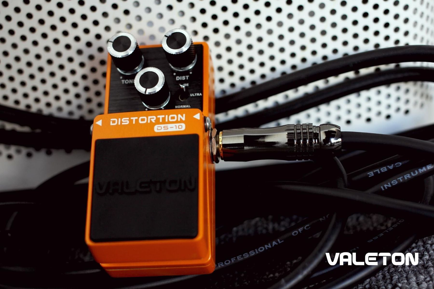 Valeton VGC-3 10ft Premium Instrument Cable Straight-Straight for Electric Acoustic Guitar bass Other Musical Instrument — Slide 7 of 7