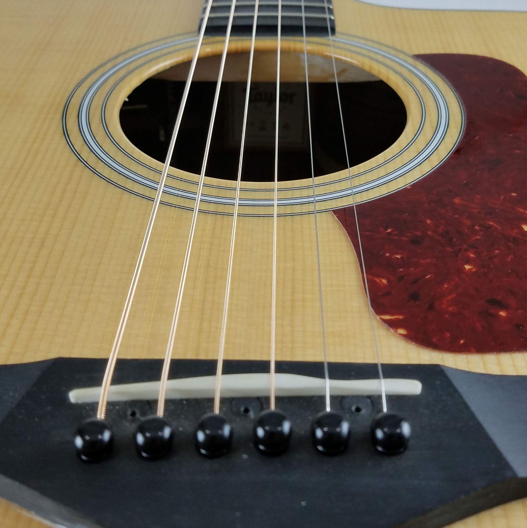 GHS Strings GHS Thin Core Phosphor Bronze Pack of 10-Light (12-52) Acoustic Guitar Strings (TCB-L-10) — Slide 7 of 7