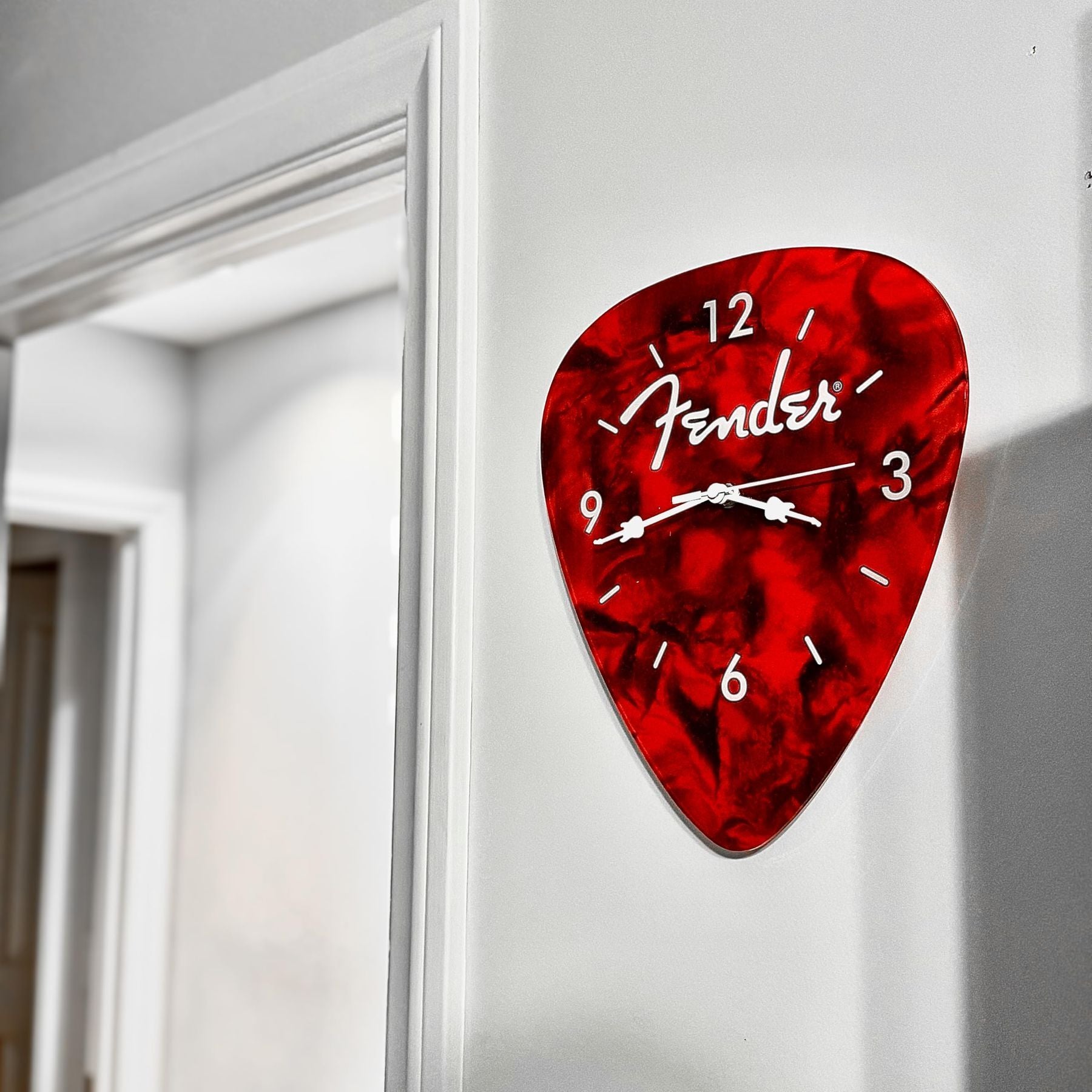 P Pluginz Fender Guitar Pick Wall Clock (Red) — Slide 7 of 8